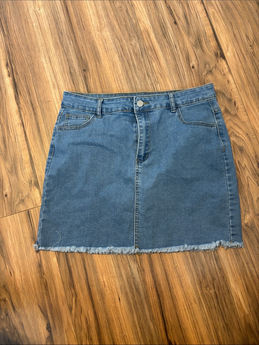 Blue Denim Frayed-Hem Mini Skirt